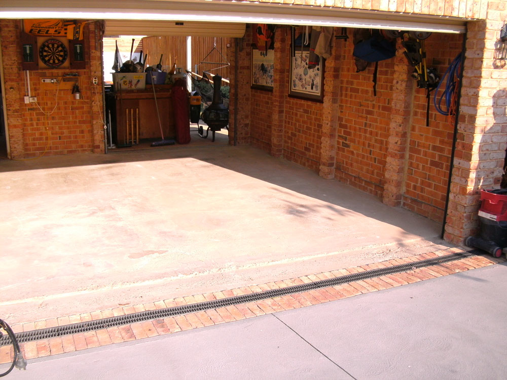 paint garage floor before